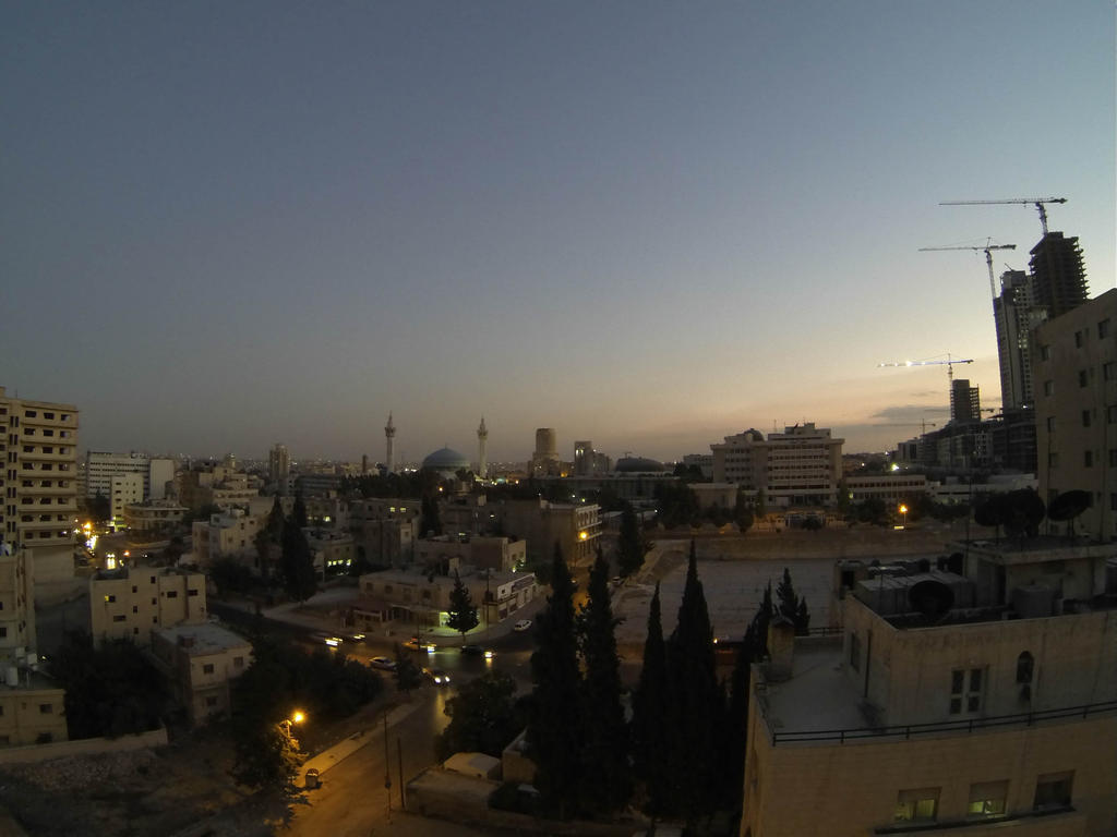 Arabian Suites Amman Exteriör bild